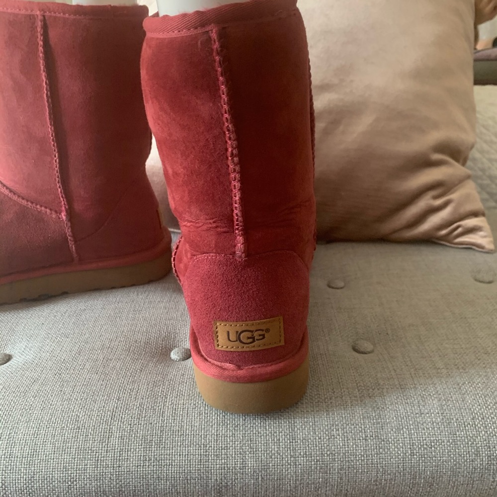 ugg boot - Picture 2 of 5